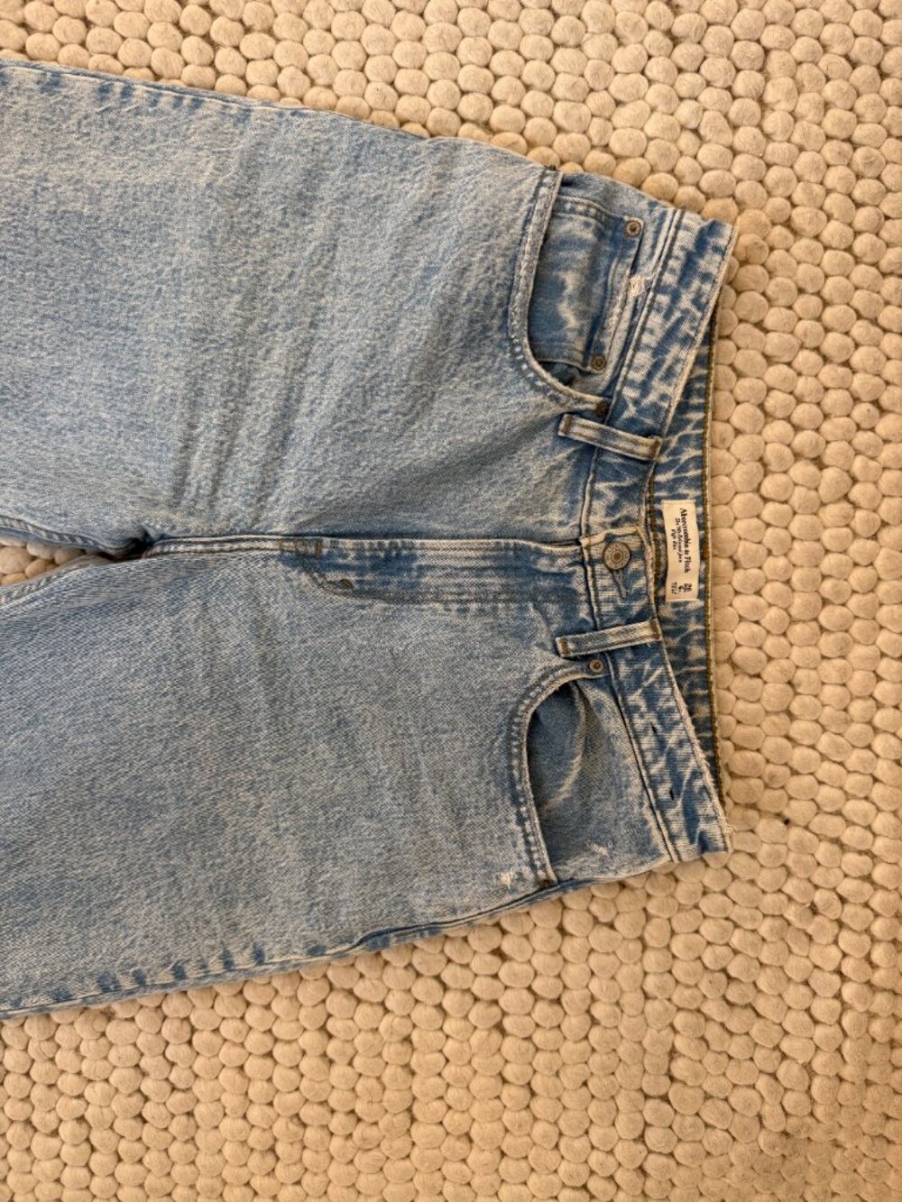 Abercrombie & Fitch Curve Love 90s High Rise Jeans / size 28 US 6 XL length - Picture 6 of 6
